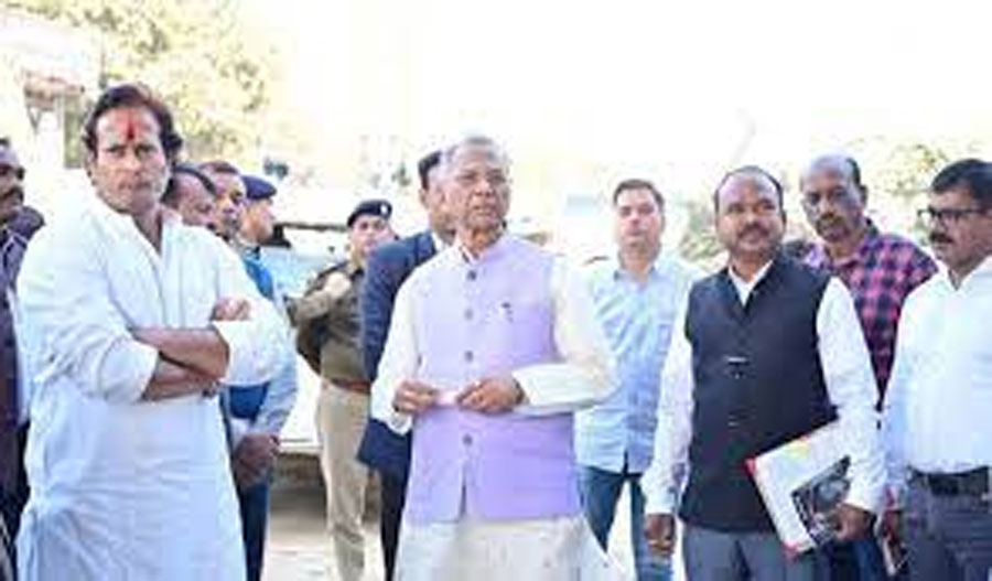 लोक निर्माण मंत्री साहू ने रायपुर के गोगांव अंडर ब्रिज, ओवर ब्रिज व एक्सप्रेस.वे का किया निरीक्षण