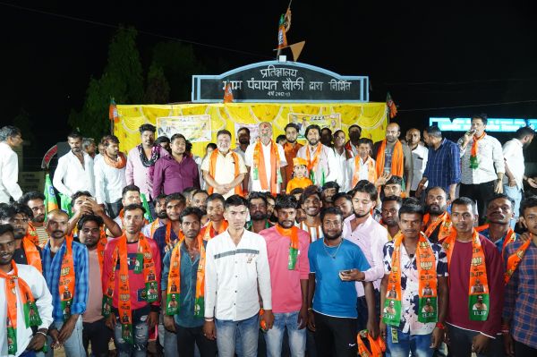 कांग्रेस, जनता कांग्रेस जोगी, समेत कई संगठनों के 300 कार्यकर्ता बीजेपी में शामिल*