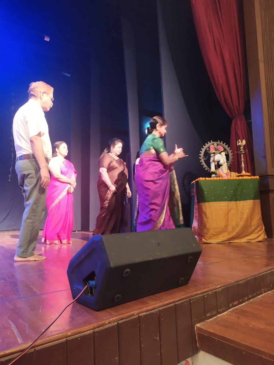 खैरागढ़ विश्वविद्यालय : भरतनाट्यम पर राष्ट्रीय संगोष्ठी शुरू, शानदार प्रस्तुतियों के साथ नृत्य के गुर सीख रहे हैं विद्यार्थी-शोधार्थी