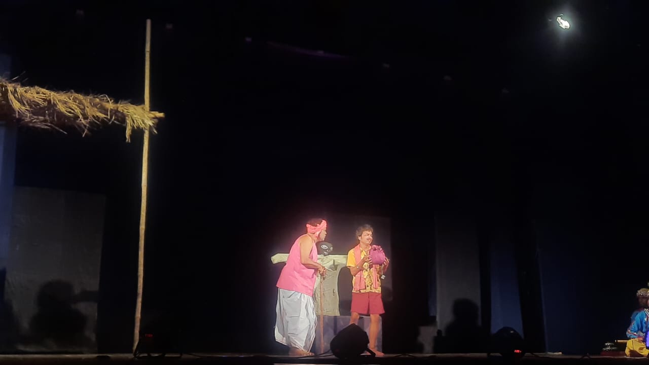 लोक कला : खैरागढ़ विश्वविद्यालय की एक और उपलब्धि, पहली बार छत्तीसगढ़ी लोक कलाकारों पर समग्र संवाद सम्पन्न